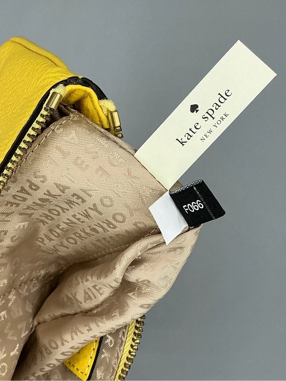 kate spade Zippered Chrissy Berkshire Road Yellow/Gold Wristlet/Clutch